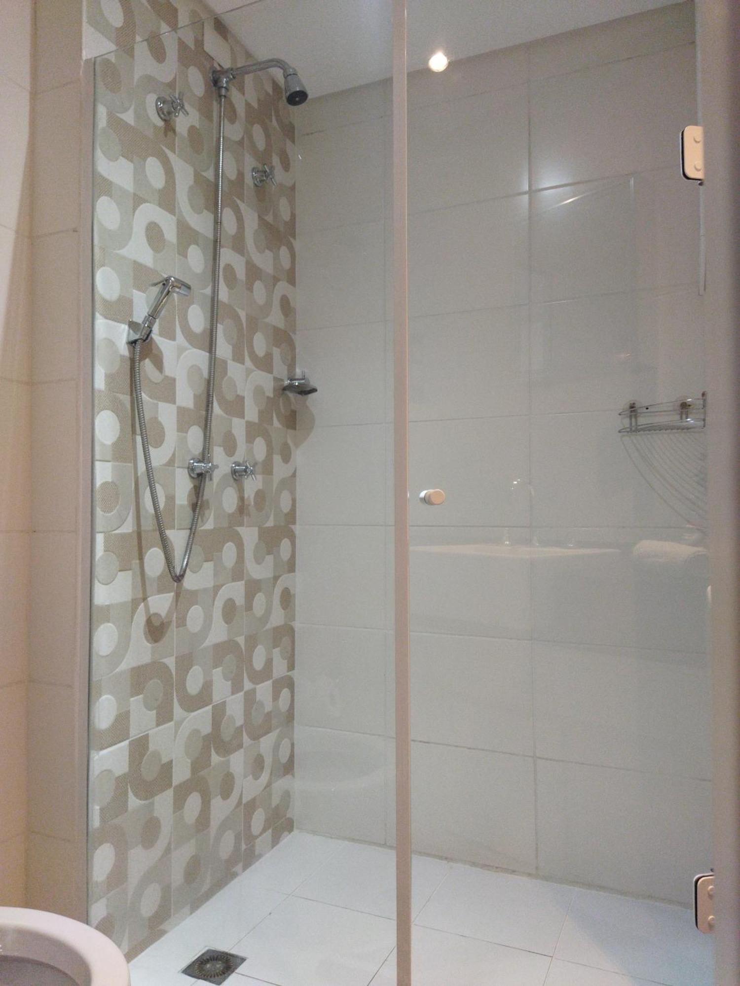 Century Hall Apartment *
